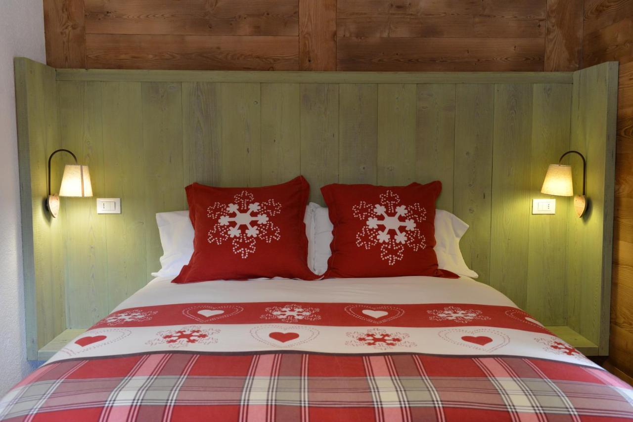 Hotel Petit Dahu - Chambres Et Restaurant Конь Екстер'єр фото