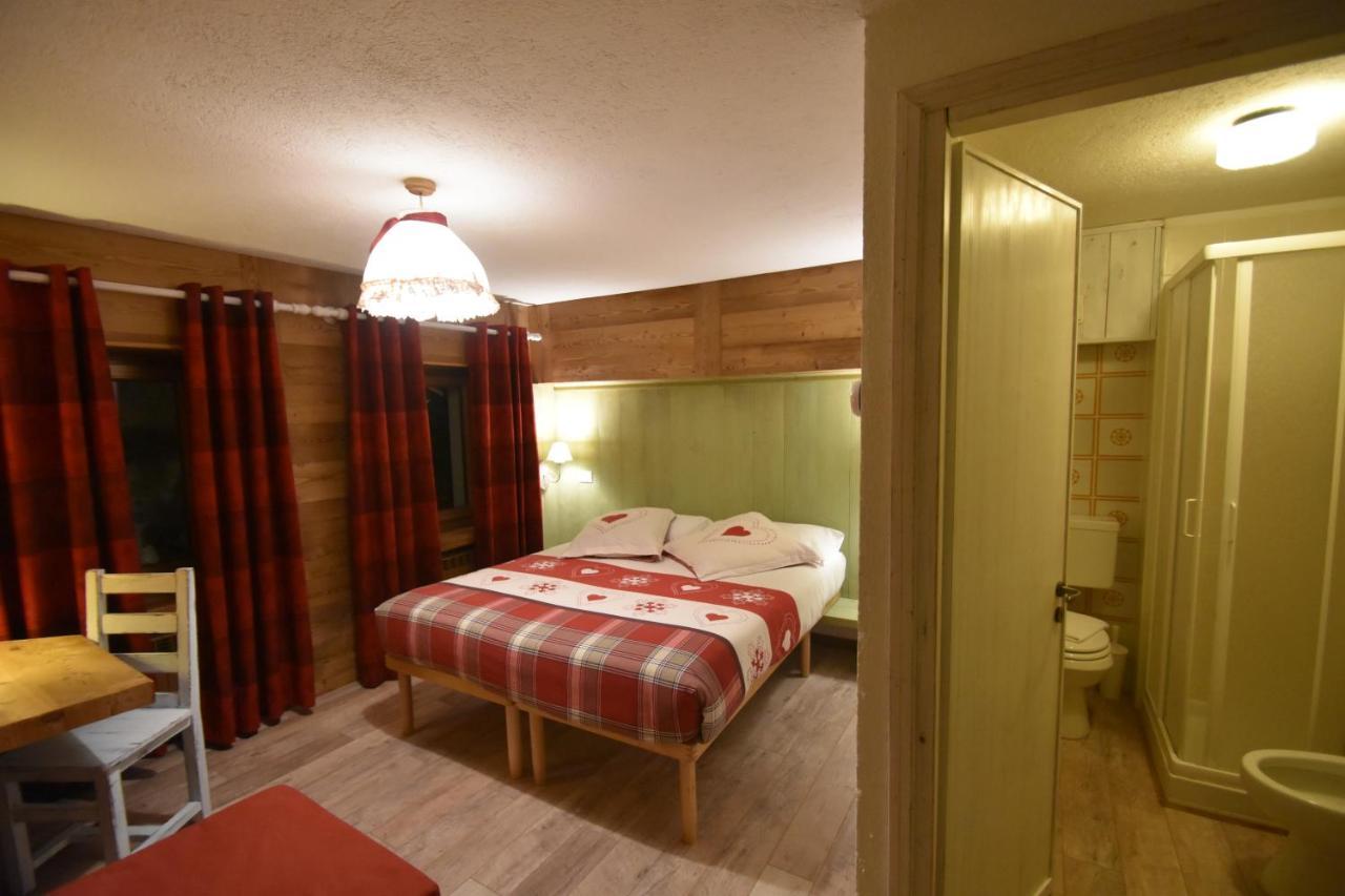Hotel Petit Dahu - Chambres Et Restaurant Конь Екстер'єр фото