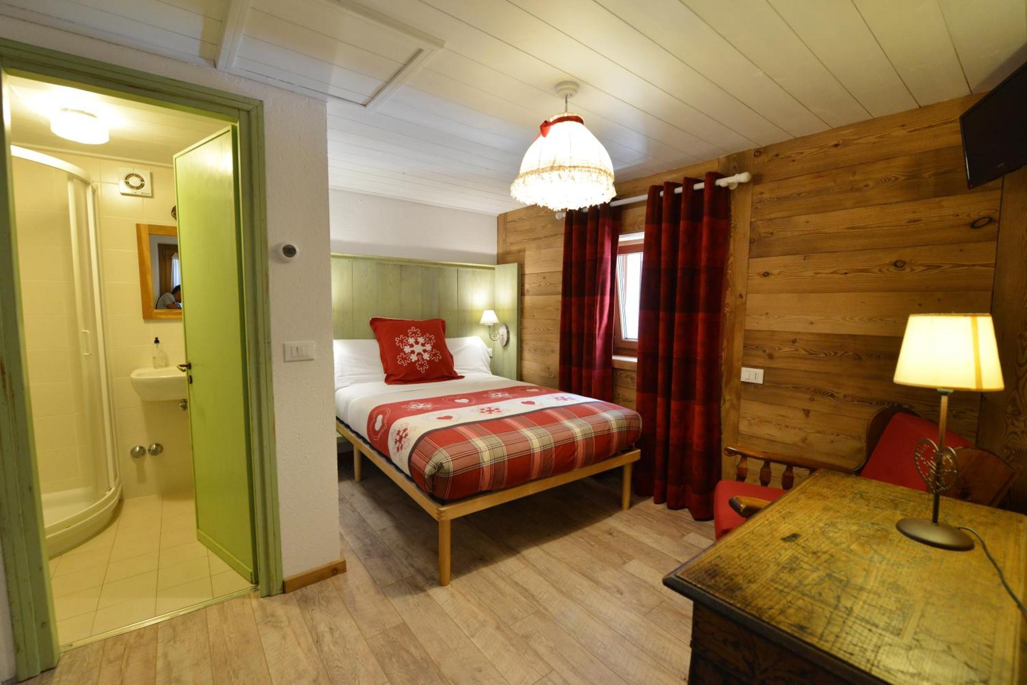 Hotel Petit Dahu - Chambres Et Restaurant Конь Екстер'єр фото
