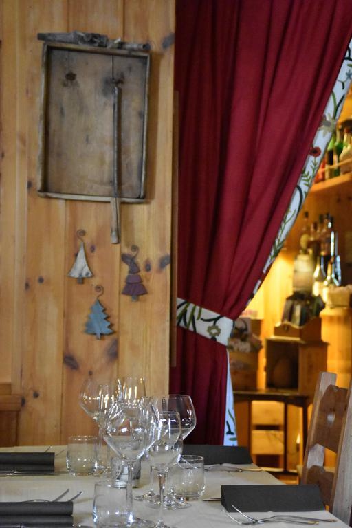 Hotel Petit Dahu - Chambres Et Restaurant Конь Екстер'єр фото